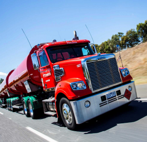 Camion cisterna alcoholes granel